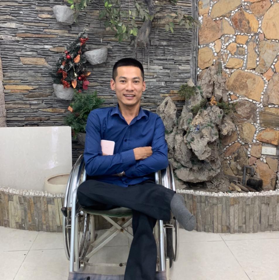 Khát vọng đổi đời của chàng trai khuyết tật Nguyễn Hữu Chuyền