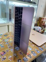 THE NEW MACBOOK 2016 I5 RAM 8 SSD 256
